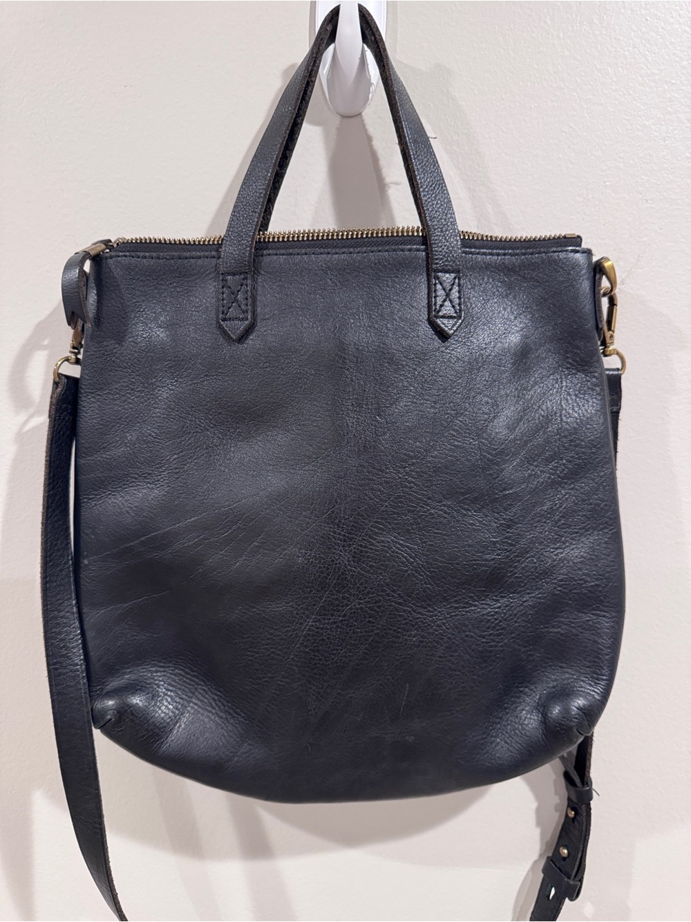 Madewell Black Leather Crossbody Tote with detachable Strap
